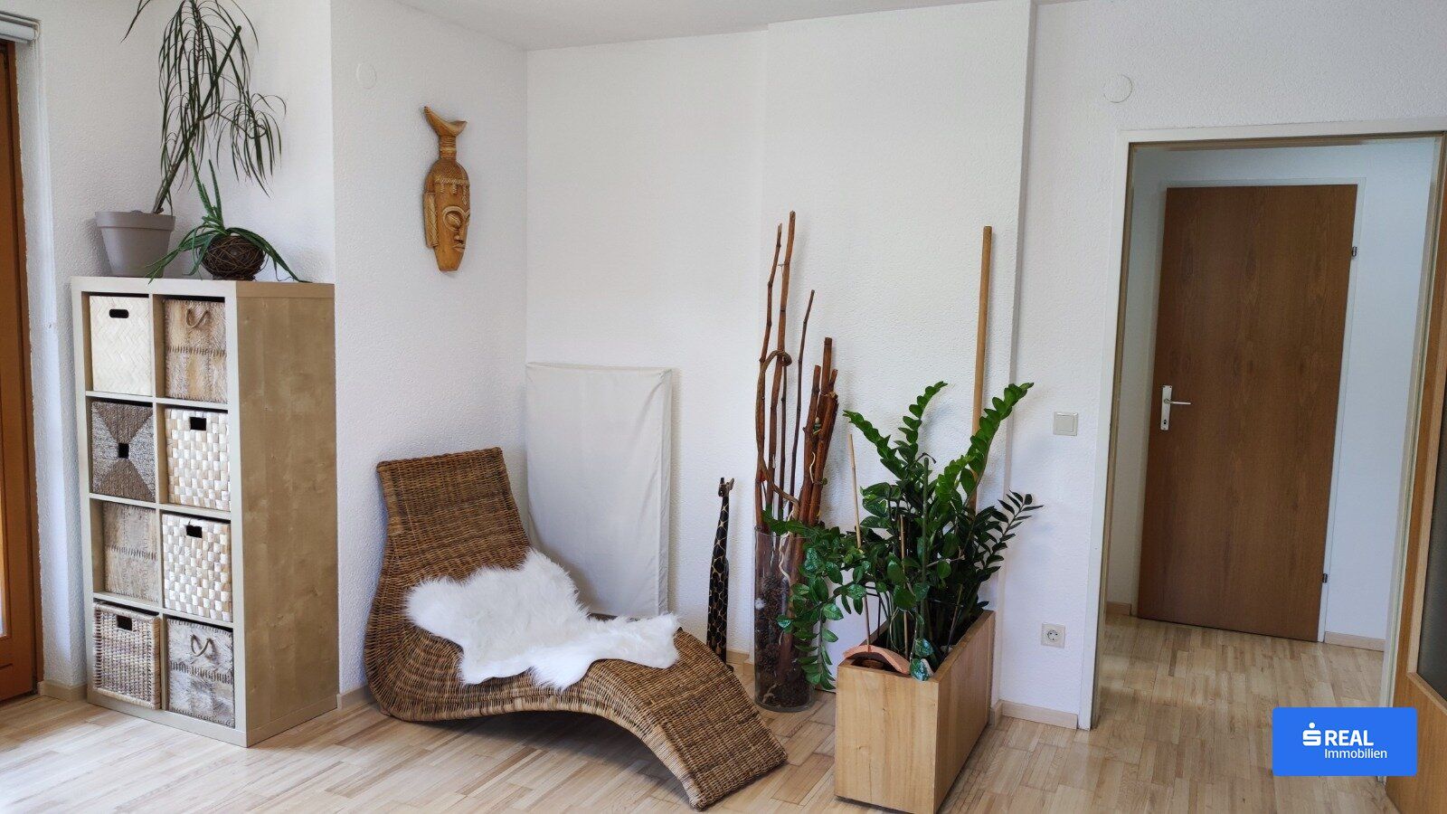 Gemütliche 3-Zimmer-Wohnung mit Balkon und Carport
