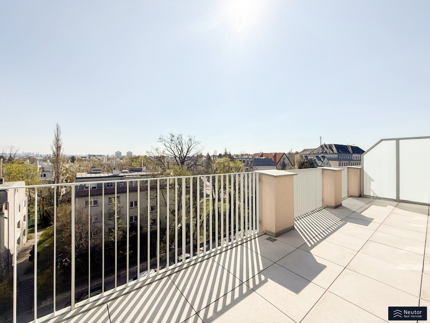 EXKLUSIVE NEUBAUWOHNUNGEN MIT AUSSENFLÄCHEN - MODERNES DESIGN - LICHTDURCHFLUTET - ERSTBEZUG - IM HERZEN DES 19. WIENER GEMEINDEBEZIRKS