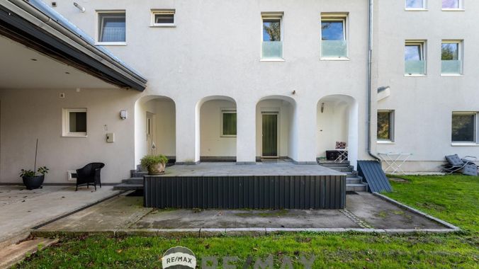 60 Innenhof