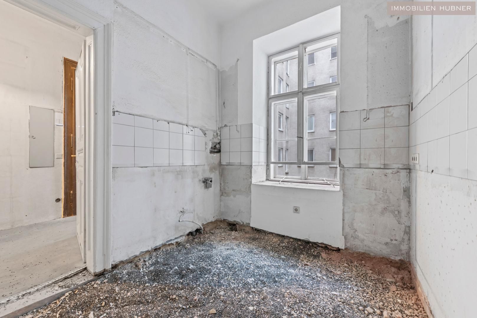 Altbau mit Charakter in der Clusiusgasse, sanierungsbedürftig, 47 m² - Vedere 6