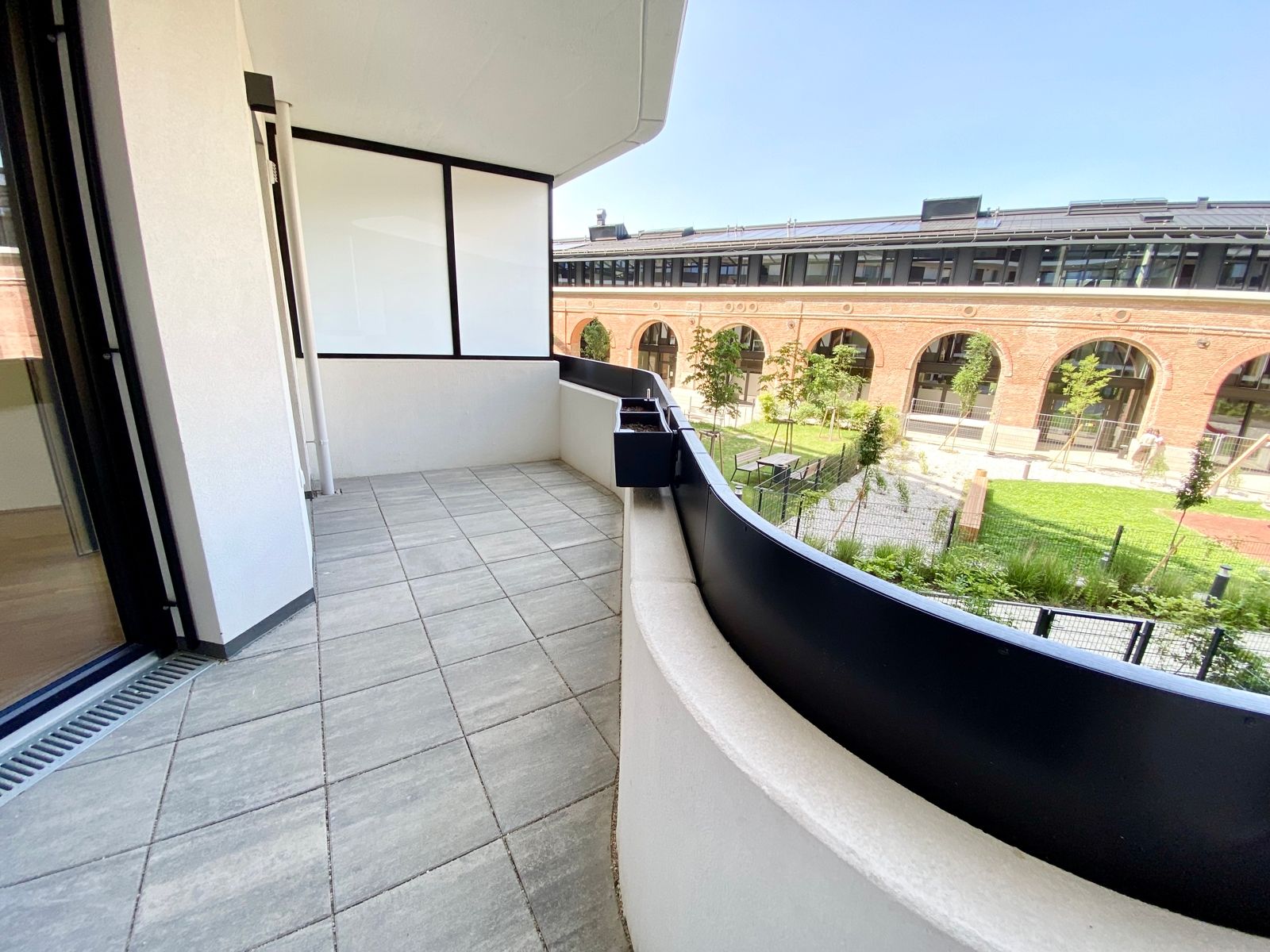 NEUBAU-ERSTBEZUG: Hofseitige 2 Zimmer nahe dem Hauptbahnhof Wien!