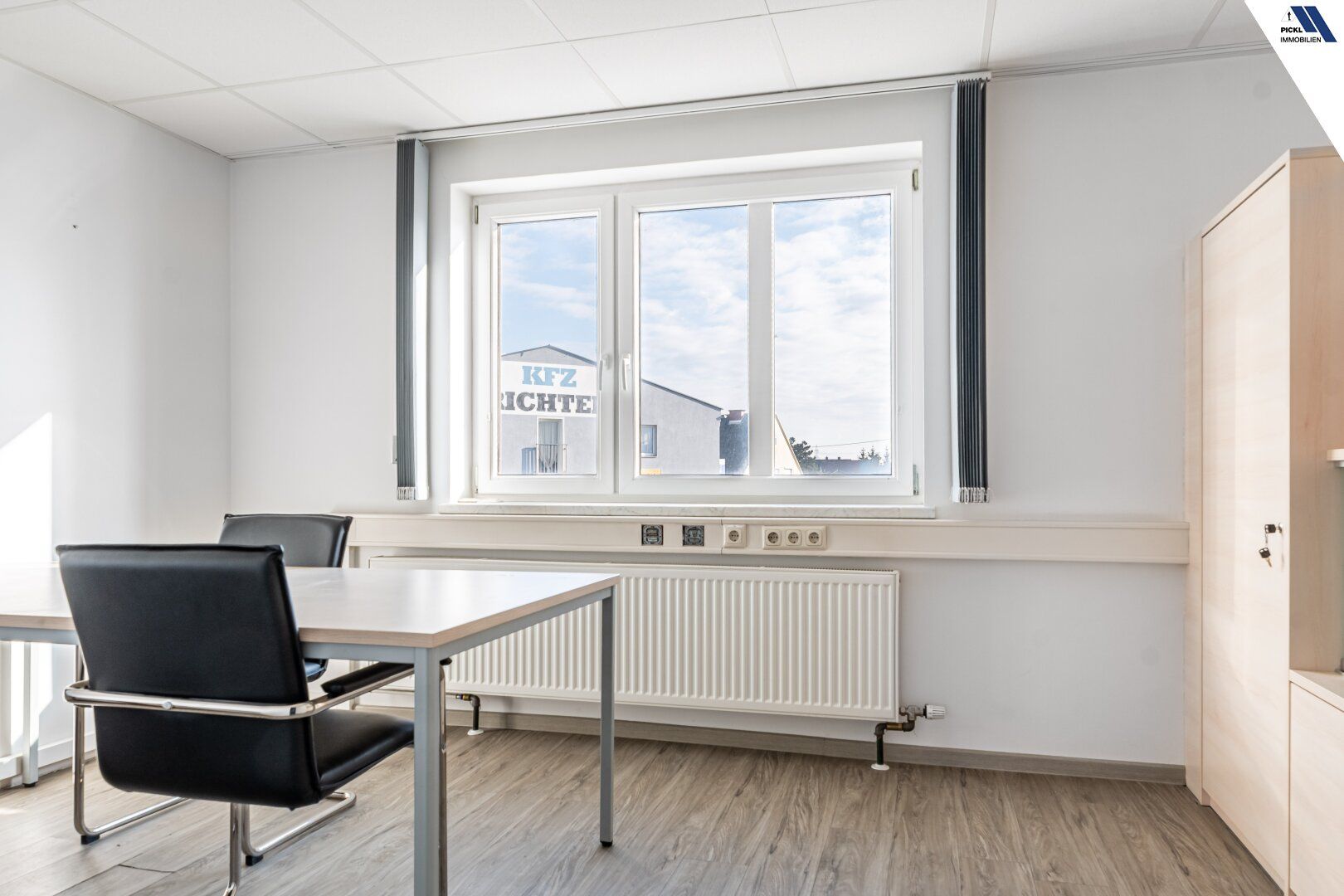 TRAUN: GROSSZÜGIGE BÜROFLÄCHE MIT PARKPLÄTZEN, KLIMAANLAGE UND optional LAGER ZU MIETEN - Ansicht 5
