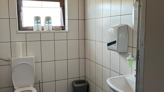 WC - ANLAGEN - Frau - Mann getrennt