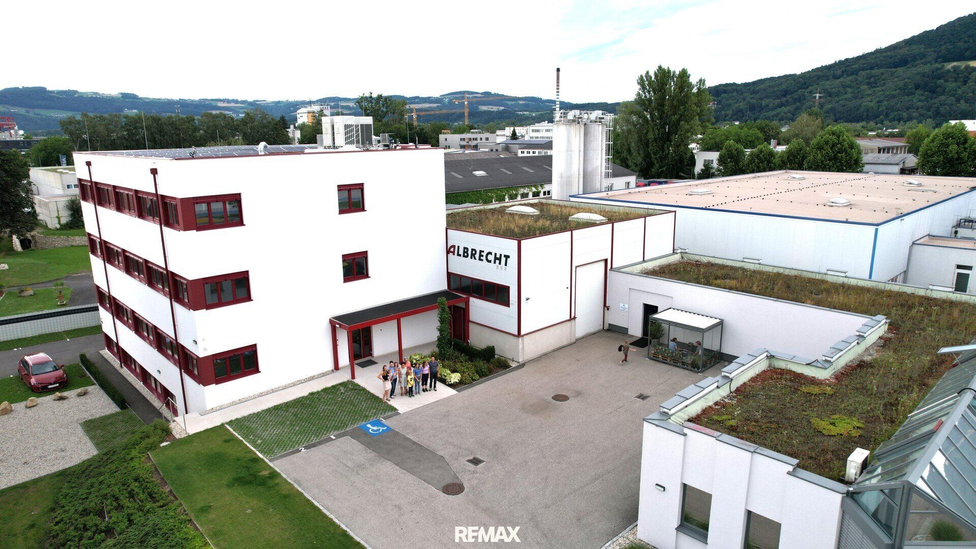 !!!Bezugsfertig!!! Bürogebäude-Neubau 284 m² (OG 2)