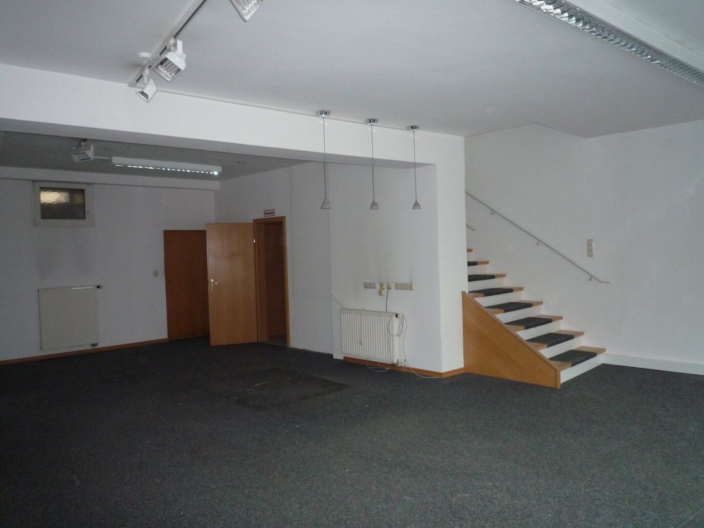 Zentrale Geschäftsfläche am Stadtplatz in Rohrbach-Berg - Ansicht 3