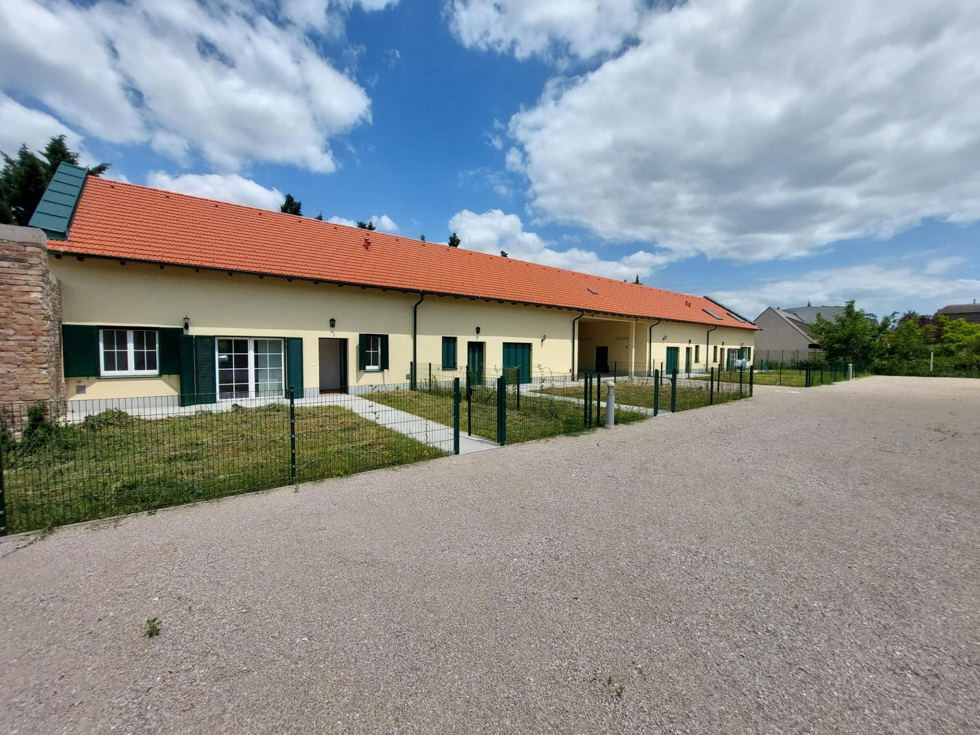 3 Zimmer-Mietwohnung mit Garten und 2 PKW Stellplätzen -Erstbezug-Ruhelage-Vösendorf!
