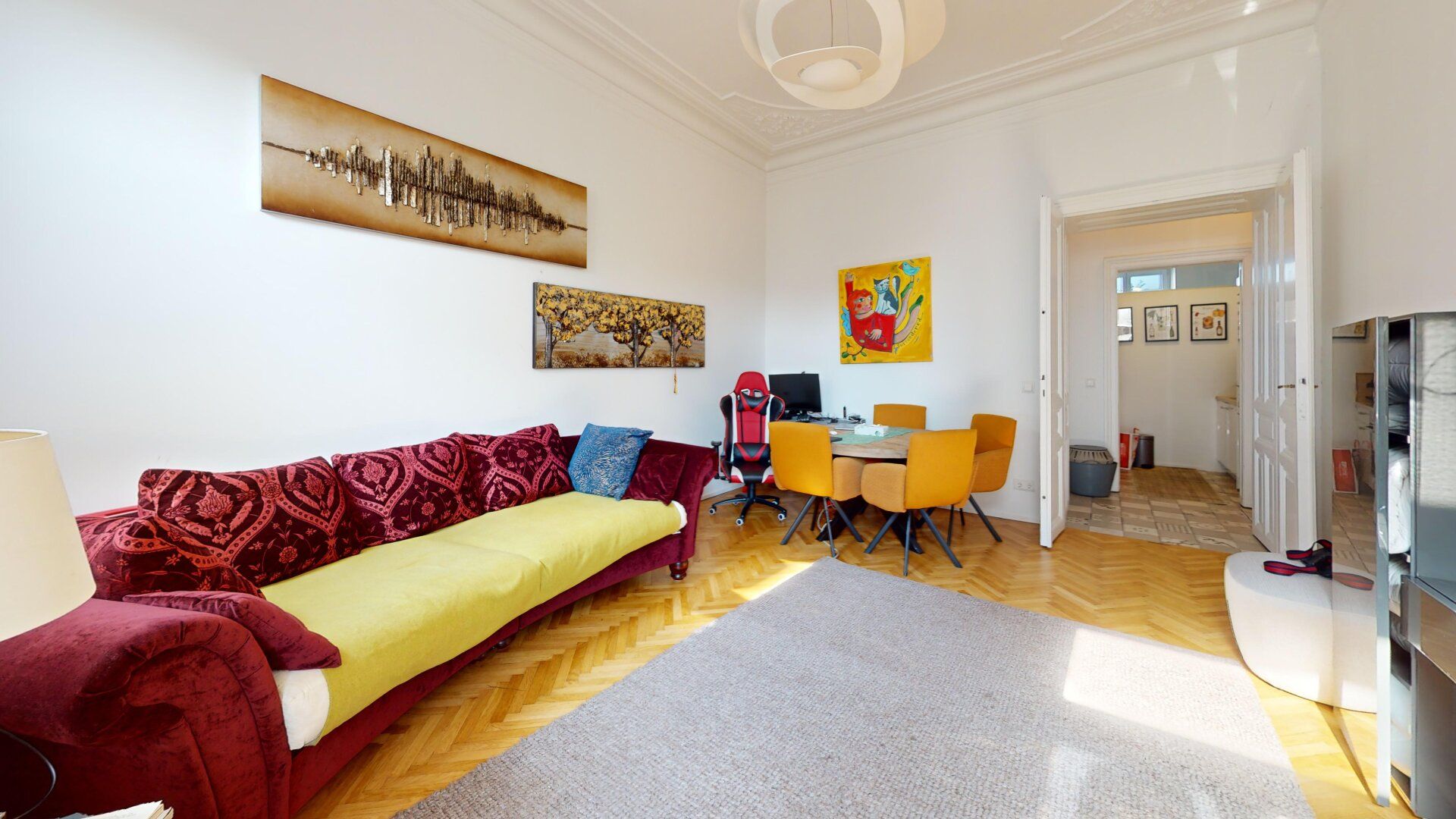 PREISREDUZIERT! Perfekt vernetzt: Stilvoll renovierte 3 Zimmer Wohnung mit exzellenter Infrastruktur // AIR-BNB Widmung!