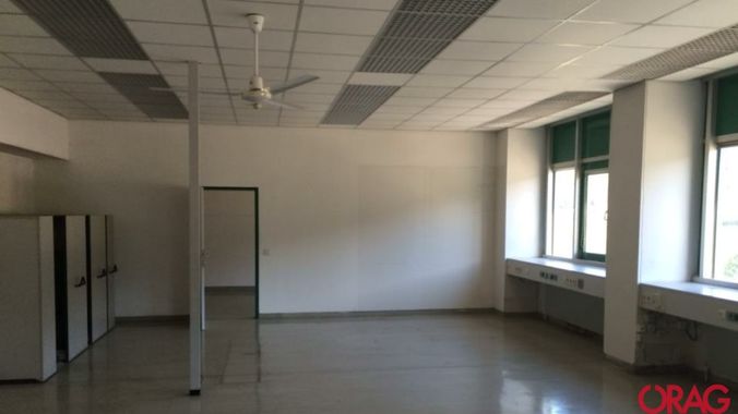Büro1
