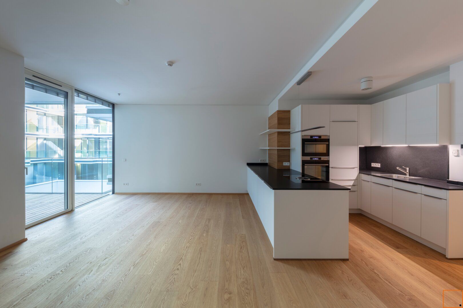 The Ambassy am Stadtpark: Tolles Neubauapartment mit Loggia - Conciergeservice inklusive
