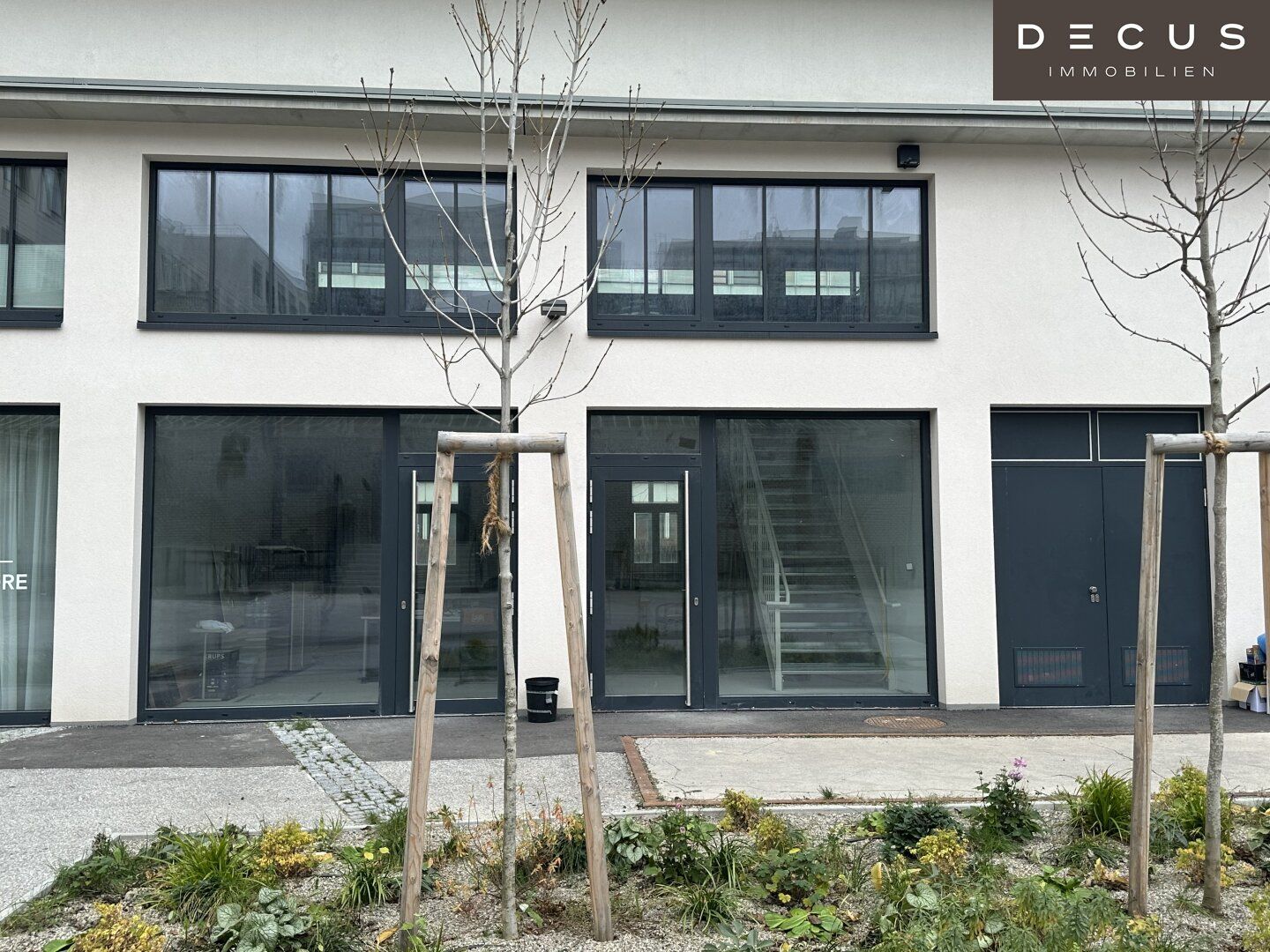| INDUSTRIE STYLE | FABRIK 1230 | Büro-/Ordinations-/Geschäftsflächen