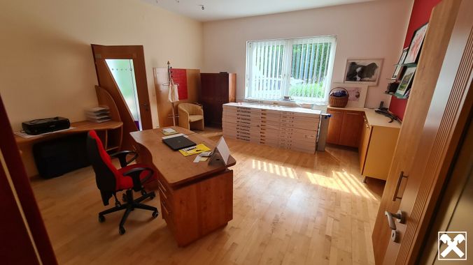 Gewerbe Büro A