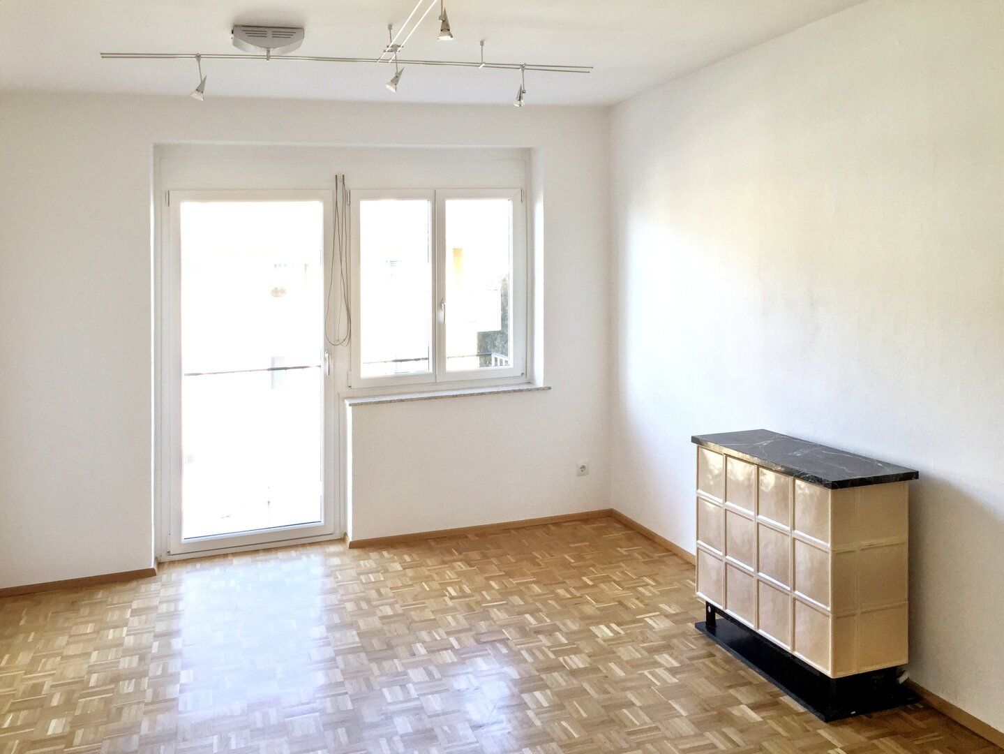 Eigentumswohnung mit Balkon - ruhige Lage & top saniert | vermietet bis 04/2026