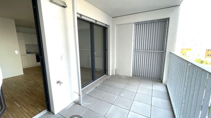 6 BALKON