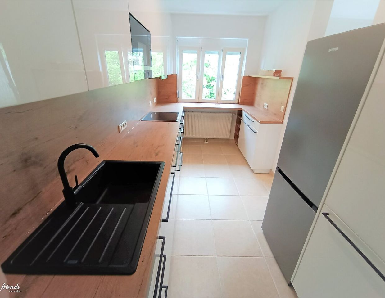 70m² große 3 Zimmerwohnung mit Balkon und Parkplatz (generalsaniert), mit Wohlfühlcharakter!