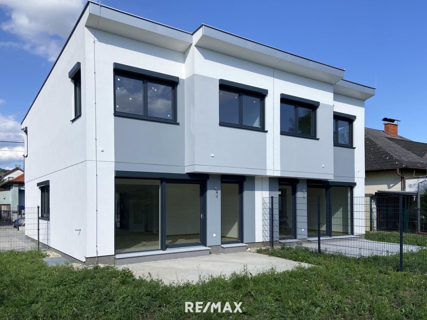 Luxuriöse Doppelhaushälfte in Langenzersdorf | Erstbezug