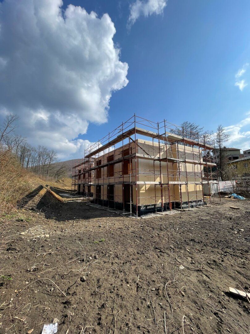SAGENHAFT - Nachhaltige Massivholz-Einfamilienhäuser