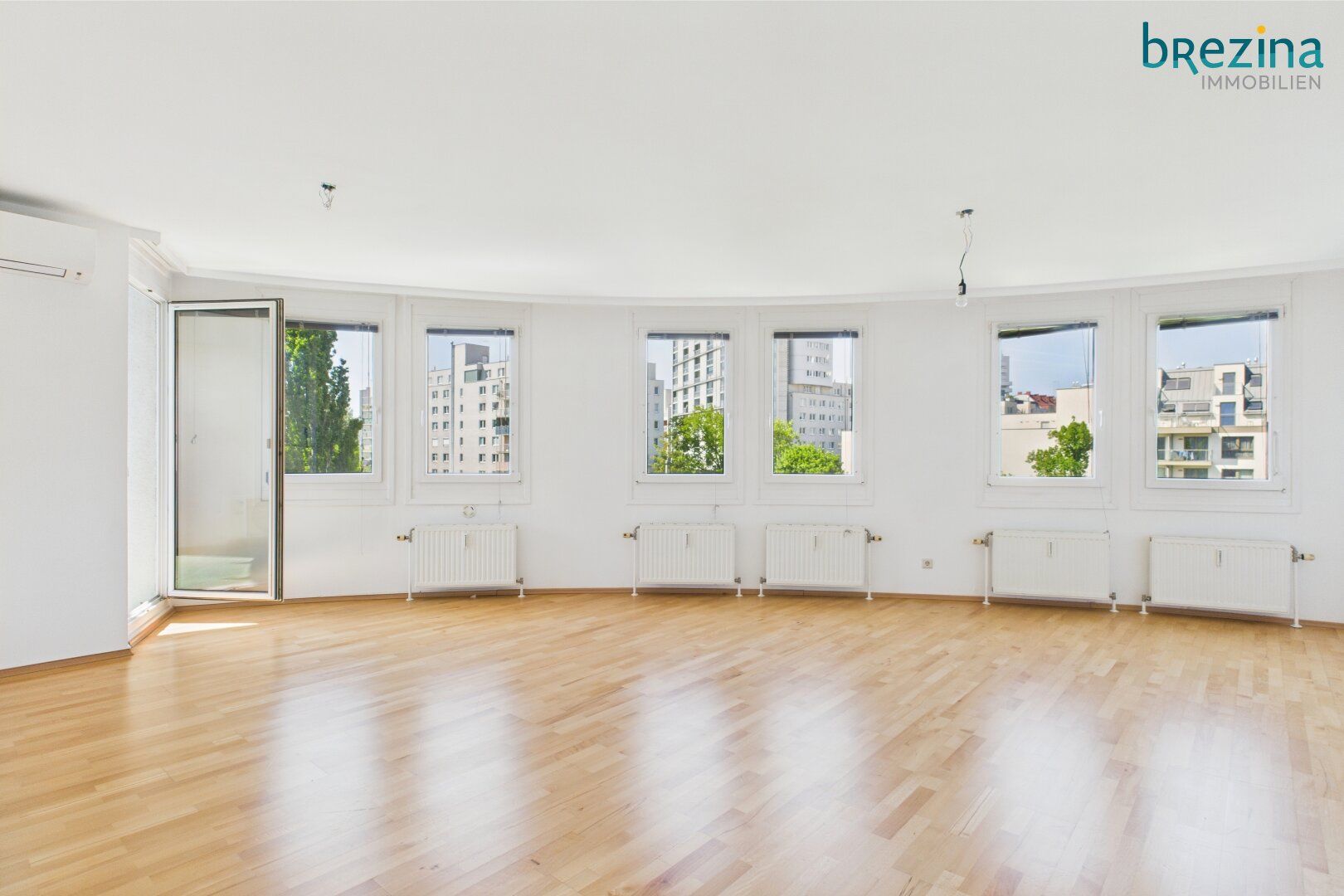 Tolle, helle Wohnung mit guter Anbindung in die Innenstadt
