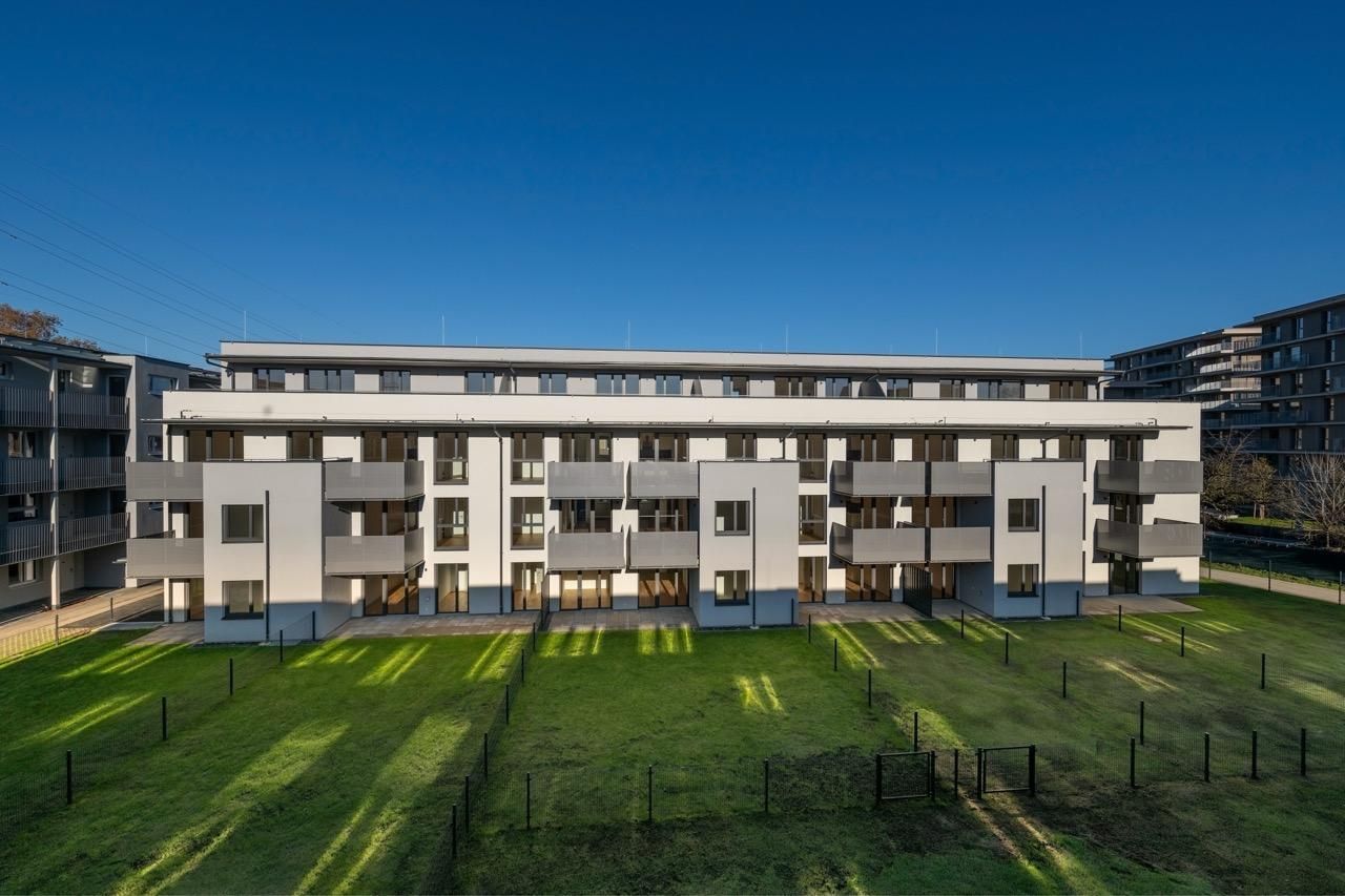 WOHNPARADIES MUR RESORT - MODERNE 2-ZIMMER-ERSTBEZUGSWOHNUNG MIT BALKON