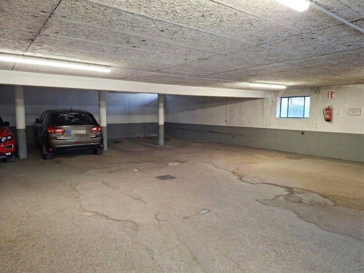 PROVISIONSFREI VOM EIGENTÜMER! KFZ-STELLPLATZ NÄHE HÜTTELDORFER STRASSE!