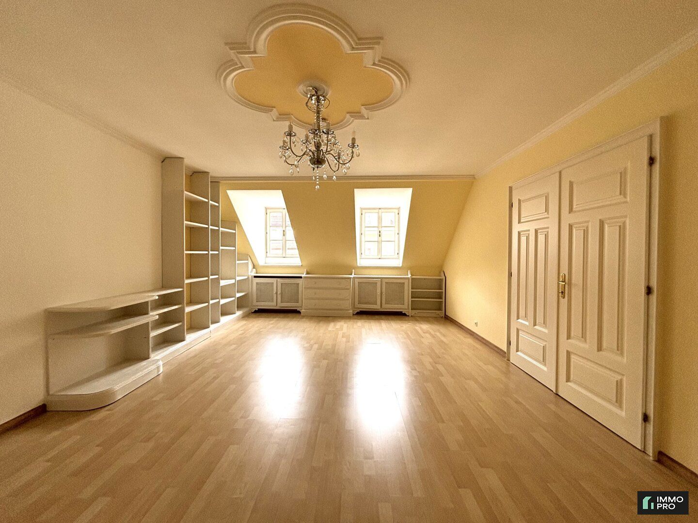 Stilvoll wohnen über zwei Etagen - 5 Zimmer im Herzen von Klagenfurt - Provisionsfrei!