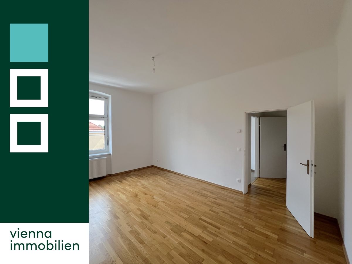unbefristete sanierte 2,5-Zimmer-Wohnung