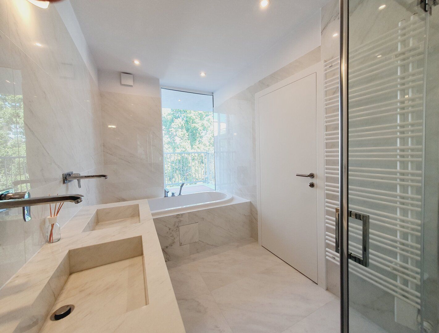 Luxuriöse DG-Wohnung in 1030, Erstbezug, Balkon, 4 Zimmer