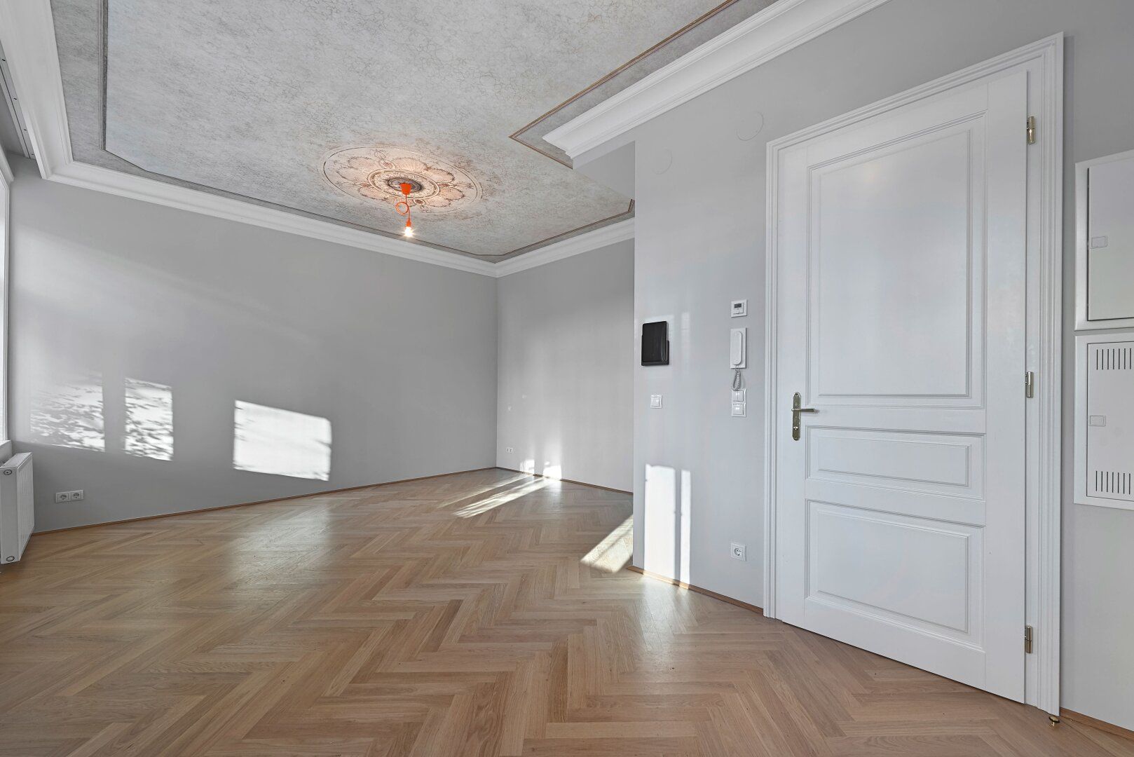 Schönbrunner Straße 60 - Elegante Altbau-Stadtresidenzen