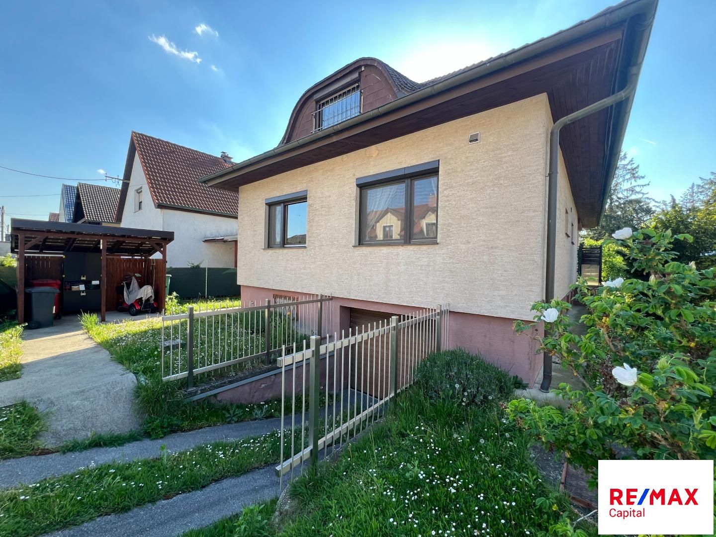 Familientraum: Haus mit großem Grundstück in Kapellerfeld