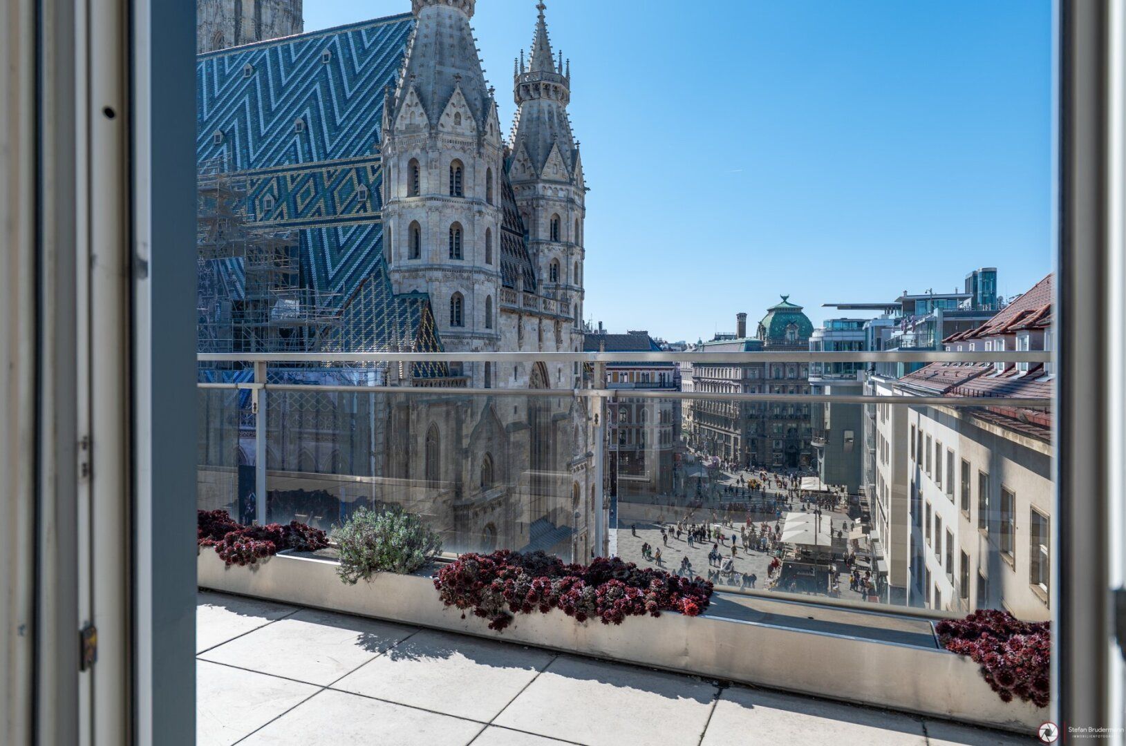 Einzigartiger Blick zum Stephansdom! Großzügige 3-Zimmer Terrassen-Penthousewohnung