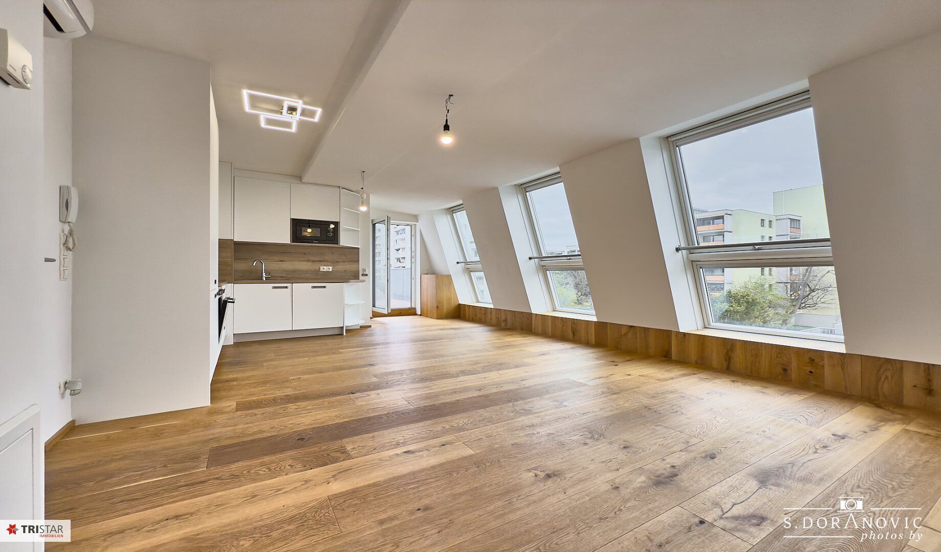 NEU! ++ 3-ZIMMER-DACHGESCHOSSWOHNUNG MIT 2 TERRASSEN ++ PKW-GARAGENPLATZ ++ KÜCHE + KLIMAANLAGE ++ 1210 WIEN ++