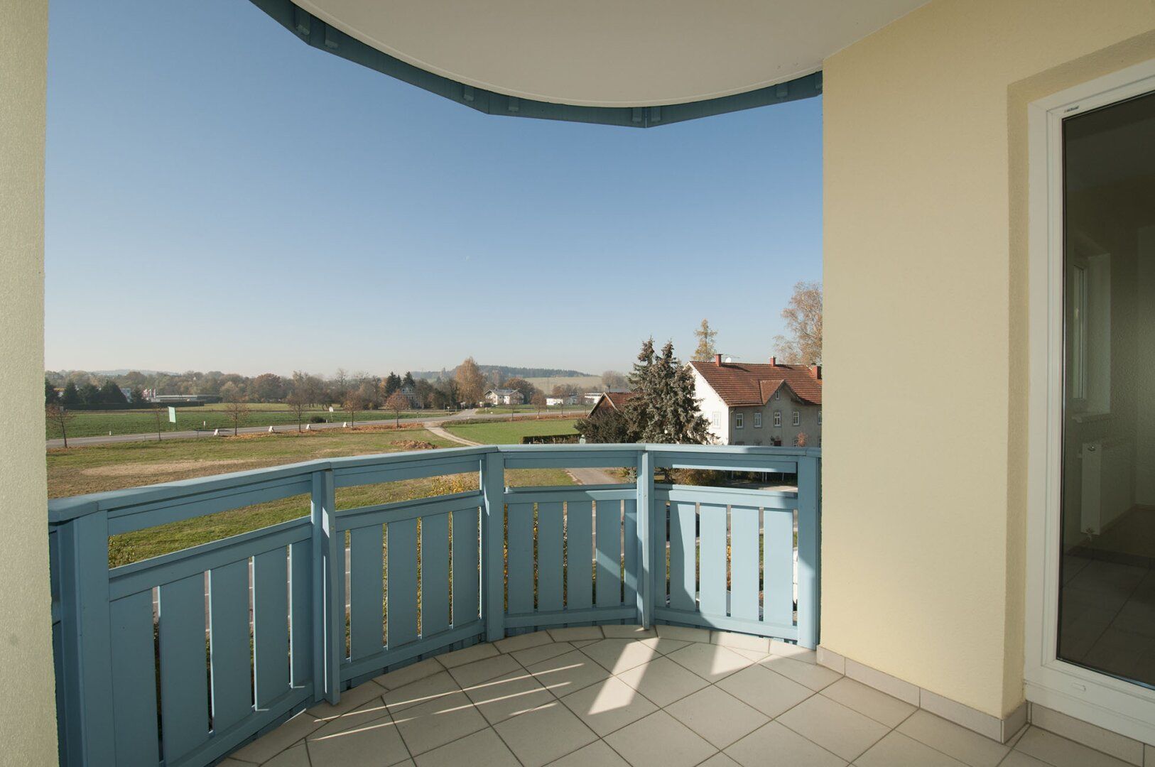 Mietwohnung (220) 68 m² mit Loggia und Balkon ca.7.0 m² Vermietung direkt vom Eigentümer keine Provision - Ansicht 4