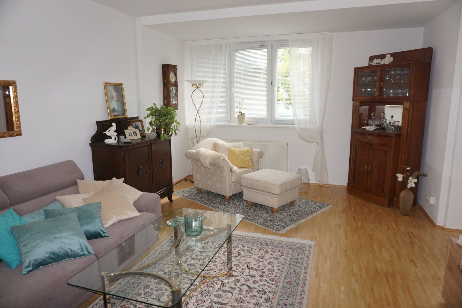 Urbanes Wohnung am Auberg-Urfahr, großer Balkon, Grünanlage