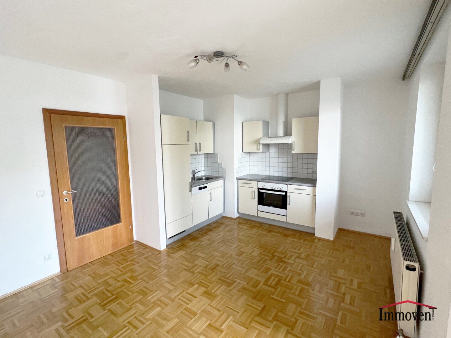 UNBEFRISTET - Hübsche 1-Zimmerwohnung mit Balkon!