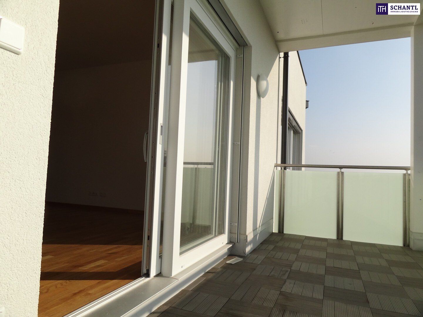 SONNENGLÜCK TRIFFT WOHNGEFÜHL - ein Zuhause, das umarmt! Lassen Sie sich diese wunderschöne Gelegenheit nicht entgehen! Gleich Besichtigungstermin vereinbaren - Vista 6
