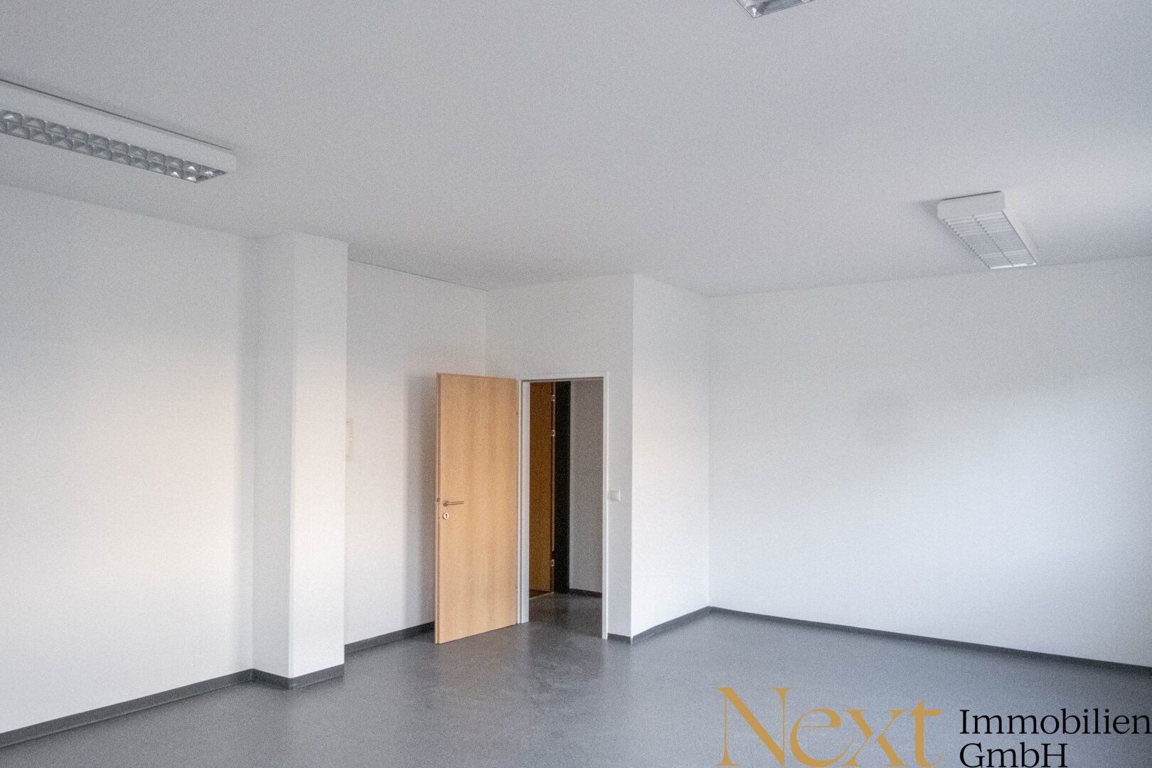 Bürofläche samt Parkplätzen und idealer Verkehrsanbindung in Wels zu vermieten! - Ansicht 5