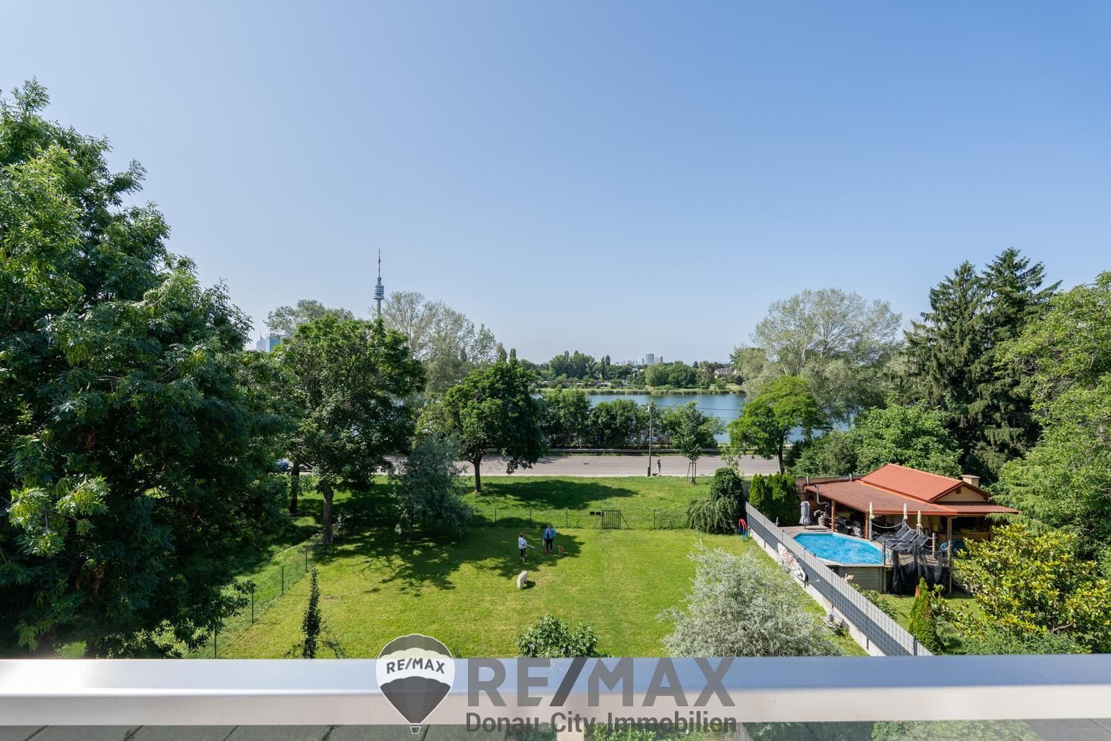 Stilvolle Luxus- Mietwohnung mit Donau- Blick und großzügiger Terrasse!