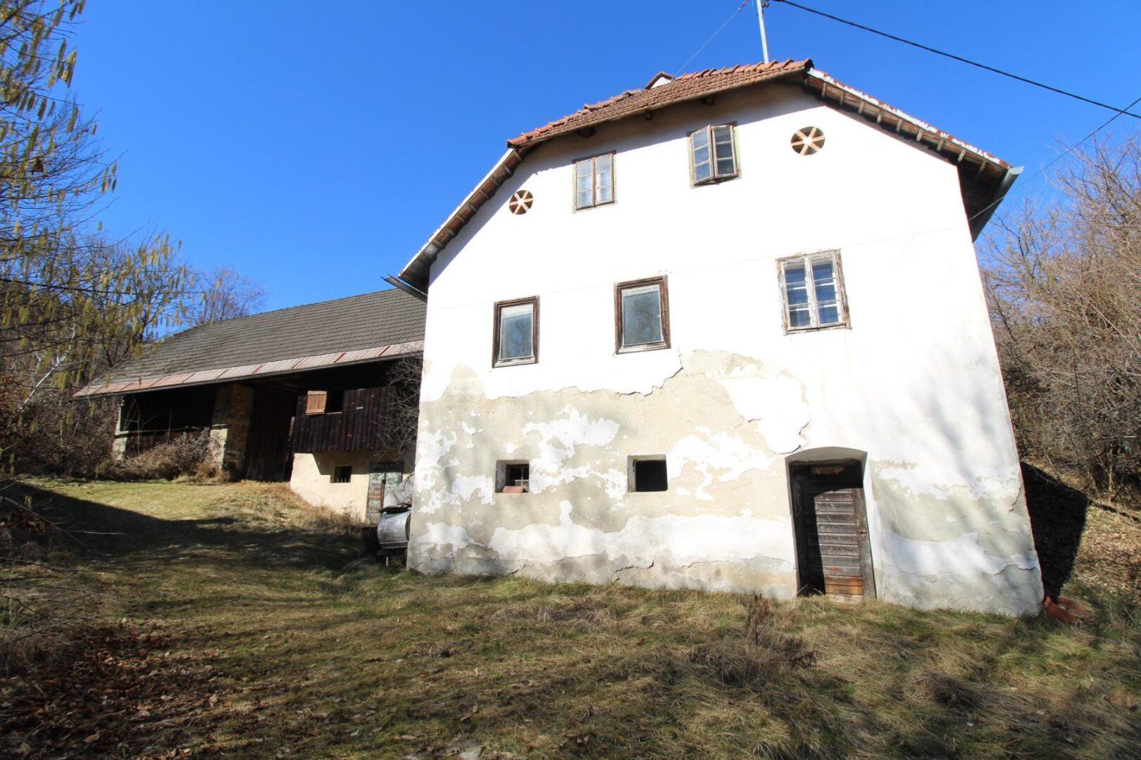 Landwirtschaft mitten in Viktring- Baugrund - Landwirtschaftliche Nutzflächen