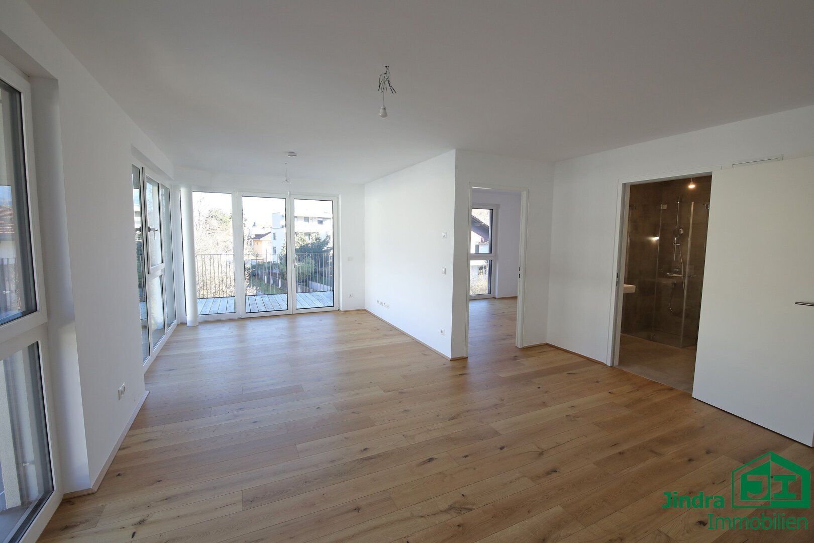 Erstklassiges Wohnen in Innsbruck: Moderne 2-Zimmer Wohnung (TOP 15) mit Balkon !