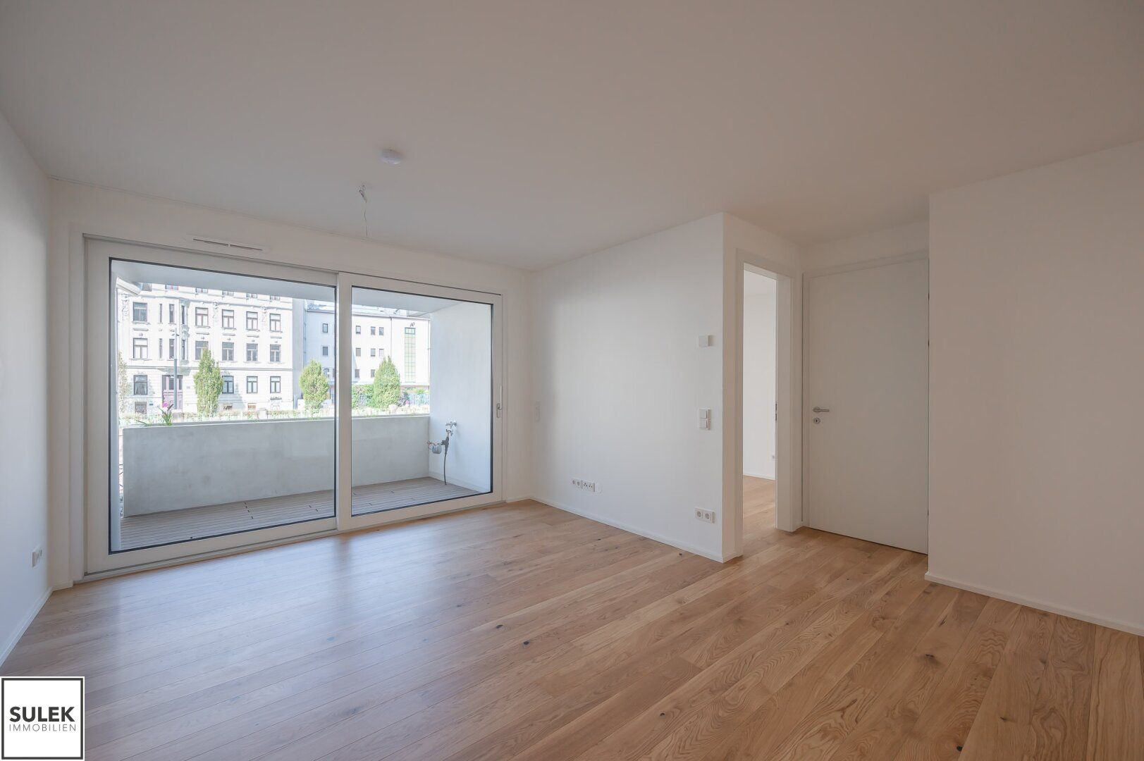 2 Zimmer Zweitbezugswohnung mit sonniger Loggia in wunderschönem Neubauprojekt 