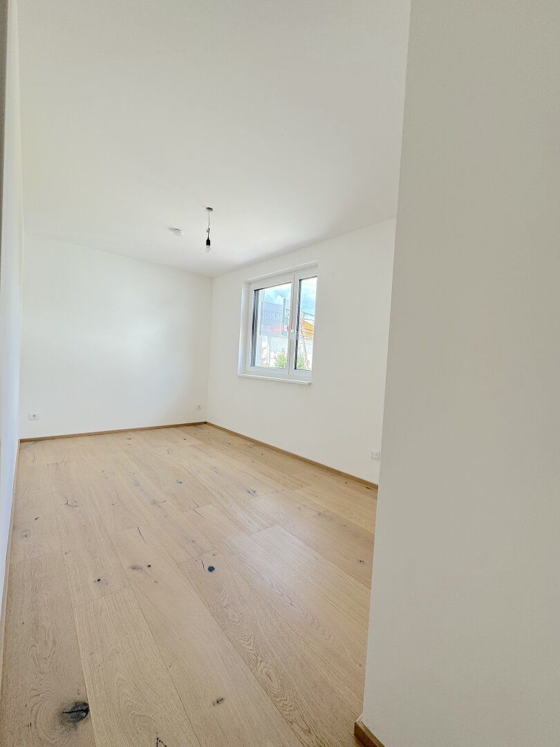 Exklusive Erstbezugsmöglichkeit in 1220 Wien ++ Moderne 4 Zimmer Maisonette Wohnung mit Dachterrasse, 109 m2 und hochwertiger Ausstattung für € 704.000,00