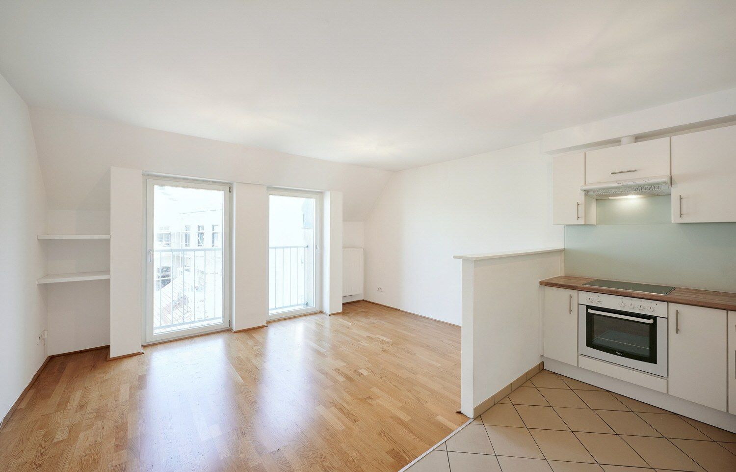 3-Zimmer-Maisonettewohnung mit Terrasse - Ihr neues Zuhause im Trend!