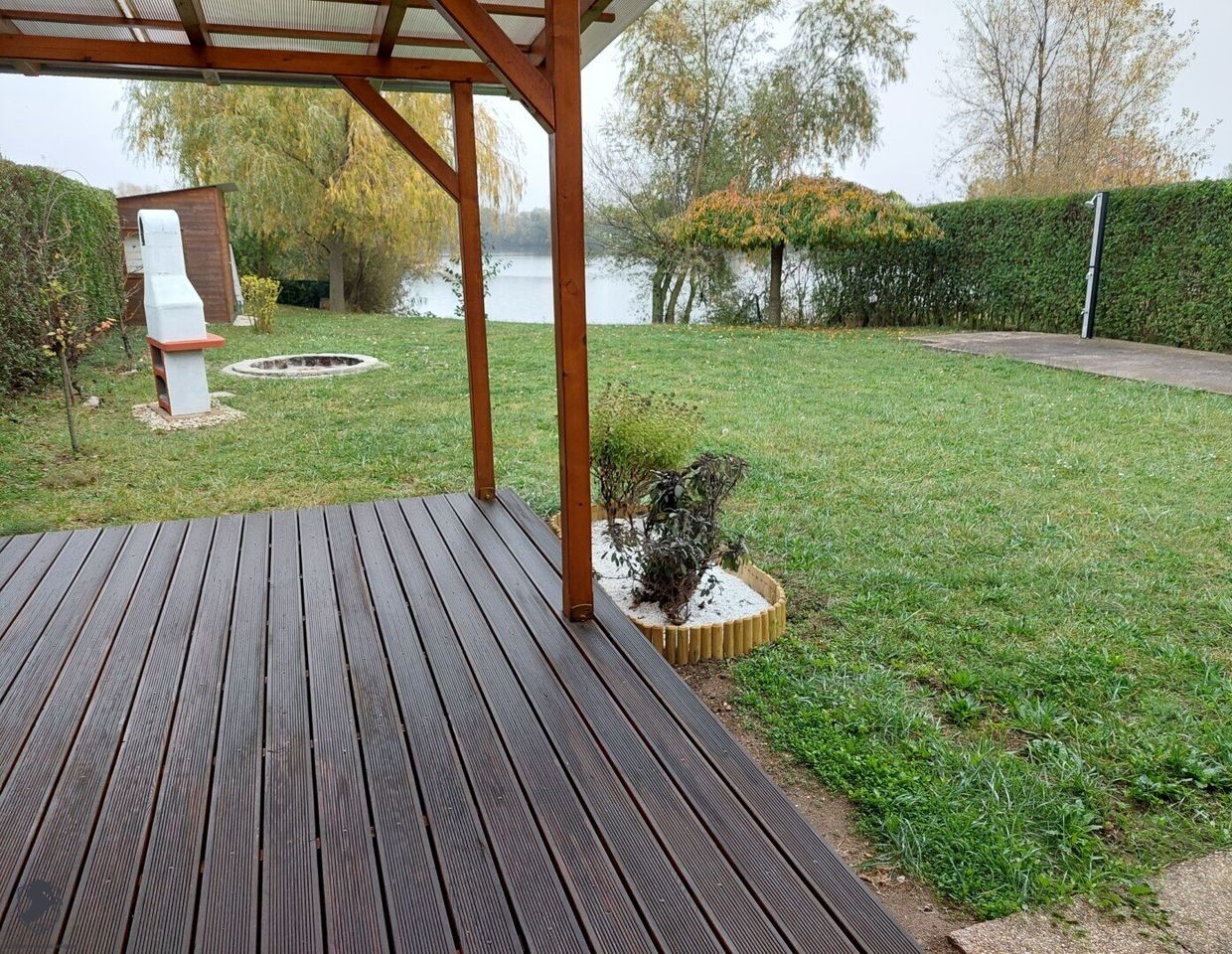 +++HAUS am SEE +++ !!! € 198.400,--!!! Ein NEUWERTIGER gebauter Bungalow im Jahr 2009 - Nahe Kapuvar ca. 6 km zu verkaufen.
