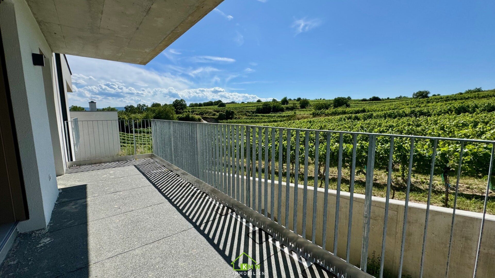 Aussichtslage Top 9: Fernblick - 3 Zimmer Eigentumswohnung mit Terrasse