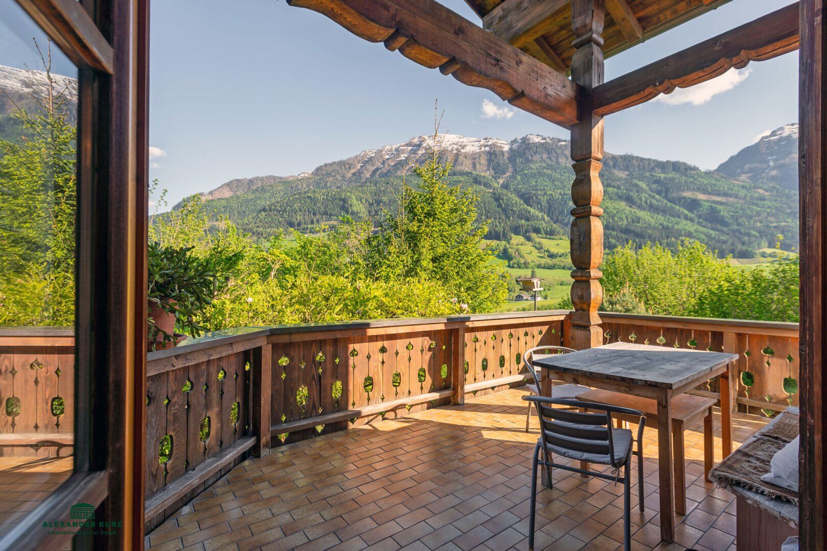 Landhaus in idyllischer Lage im Salzachtal
