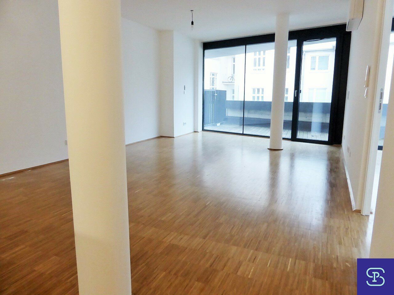 Provisionsfrei: Stylische 100m² DG-Wohnung + Terrasse beim Naschmarkt - 1040 Wien - Ansicht 3