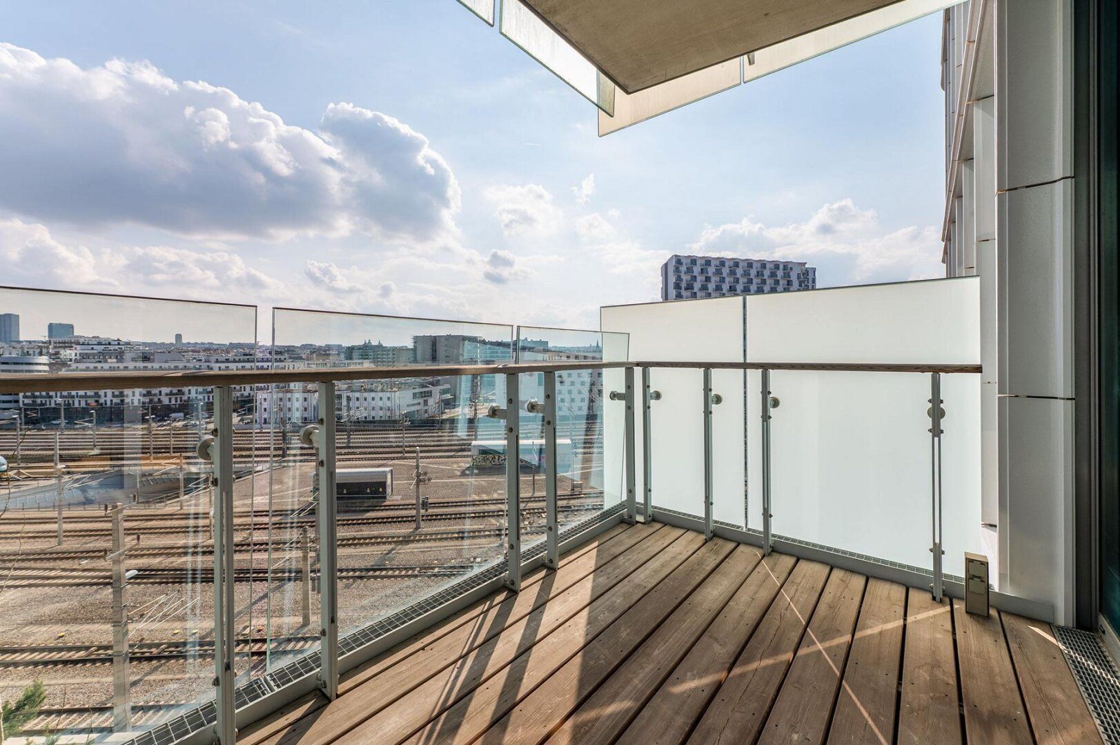 Anleger aufgepasst! Fabelhafte 2-Zimmer Wohnung neben HBF zu verkaufen!