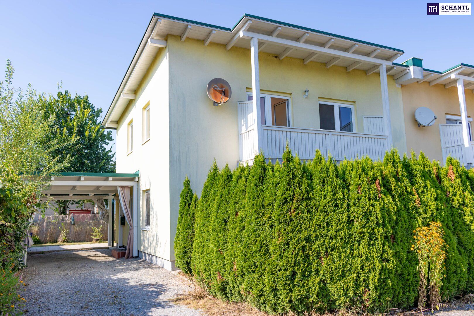IHRE DOPPELHAUSHÄLFTE IN FELDKIRCHEN! Tolle Gelegenheit! Ihr neues Zuhause wartet auf Sie: Stilvolle Doppelhaushälfte mit Gartenidylle!