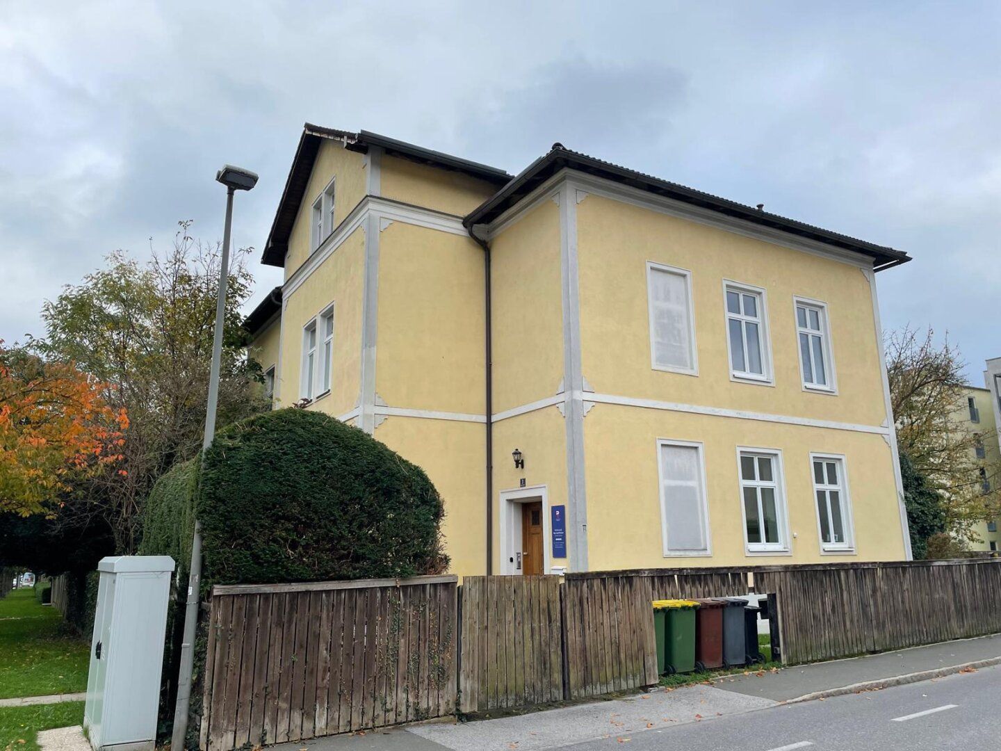 FAMILIENHIT - WOHNEN in stilvoller, zentral gelegener VILLA