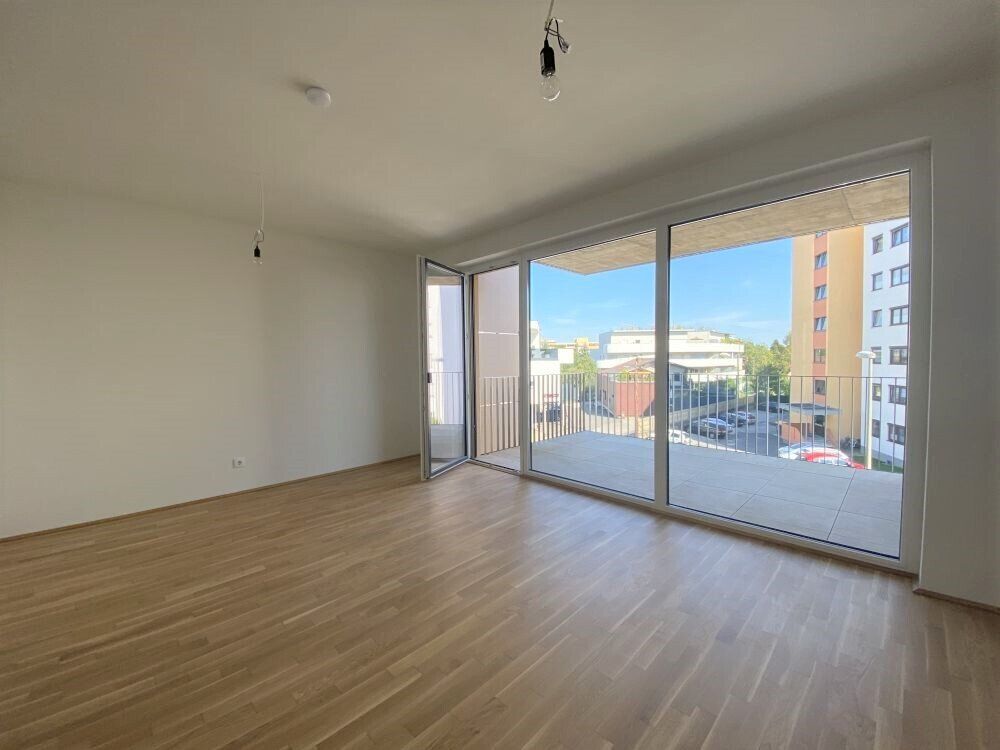 PROVISIONSFREI - Neuwertige, moderne 3-Zimmer-Wohnung mit Balkon in ruhiger Lage - mit KFZ-Tiefgaragenabstellplatz