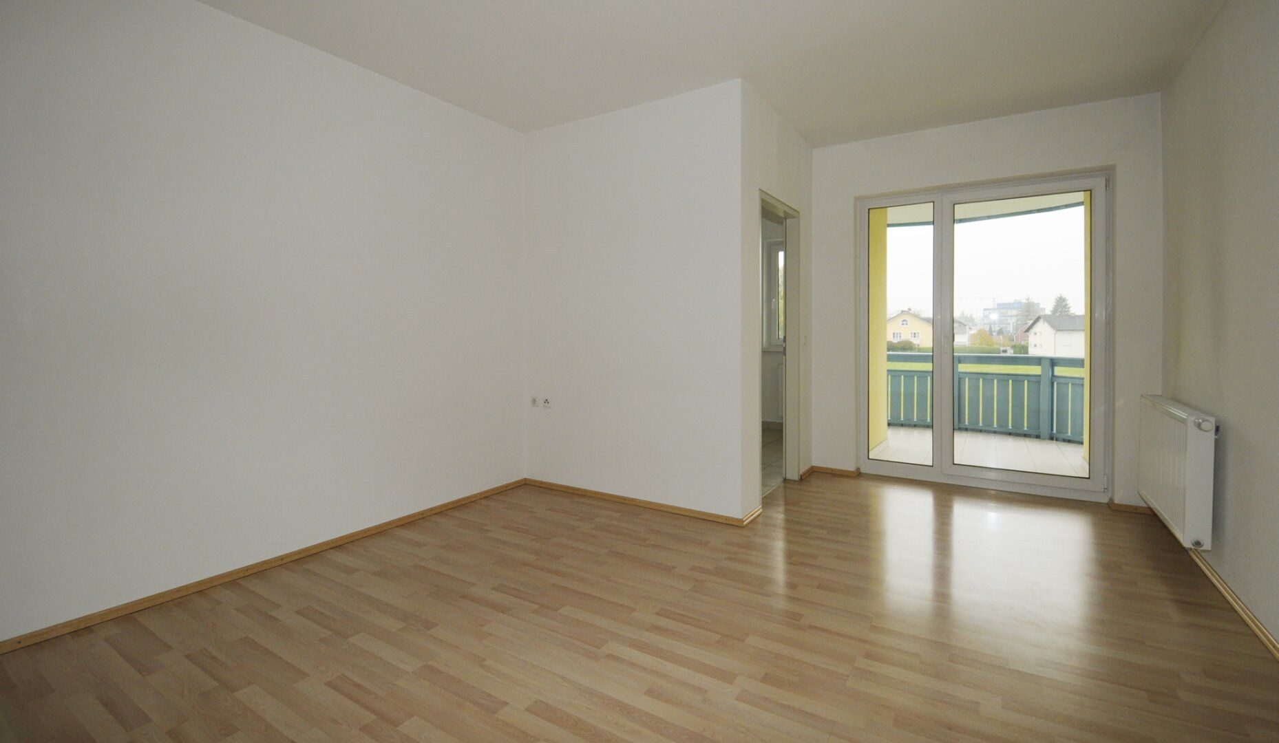 Provisionfrei Mietwohnung 50 m² mit Loggia und Balkon ca.9 m² Vermietung direkt vom Eigentümer keine Provision